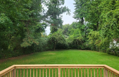 New Bern House | Fully-Furnished, Pet-Friendly, 3 bedroom. Fenced backyard. Close to everything!