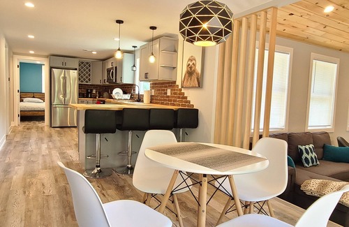 Irons House | Fully remodeled house in perfect location