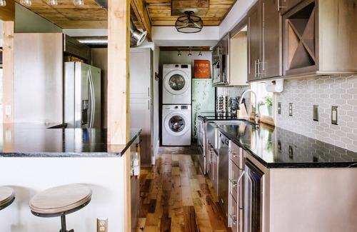 Nellysford House | Fully renovated house, tons of upgrades & beautiful views in Wintergreen Resort