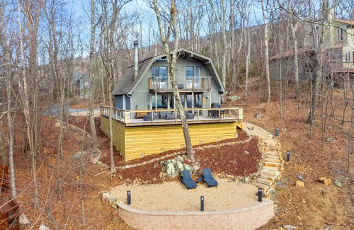 Nellysford House | Fully renovated house, tons of upgrades & beautiful views in Wintergreen Resort