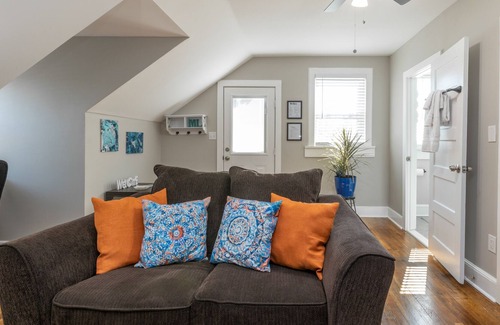 Eau Claire Apartment | Fully Renovated Loft w/Peace & Privacy