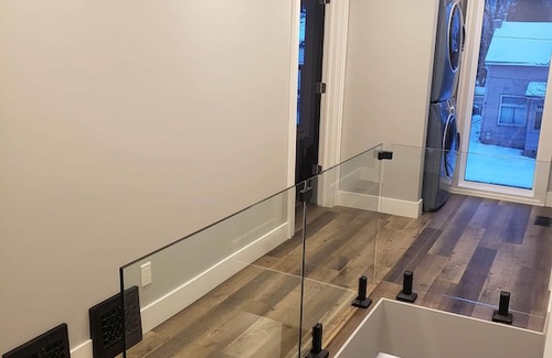 Meaford House | Fully renovated old red brick 3bdr house in Meaford