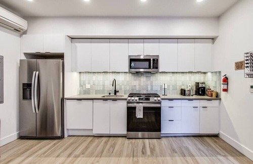 Hoover - Foster Apartment | Fully-Stocked Studio Suite Near Downtown