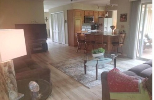 Black Wolf House | Fully updated channel front 4 br 2 ba home located minutes from Wittman Field.