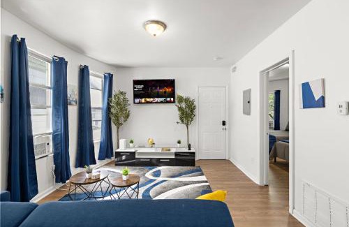 Weequahic Apartment | Fun Family getaway - NYC & NWK w free parking