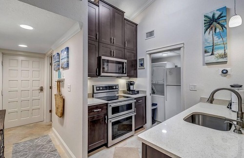 Sawgrass Condo | Fun in the Sun - Coastal studio w/pool access
