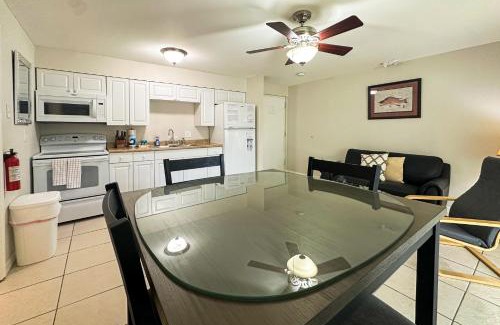 Largo Apartment | Fun in the Sun
