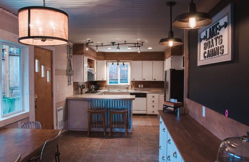 Port Angeles Ski Chalet | Fun, Relaxing, Family Friendly on Sunnypoint!