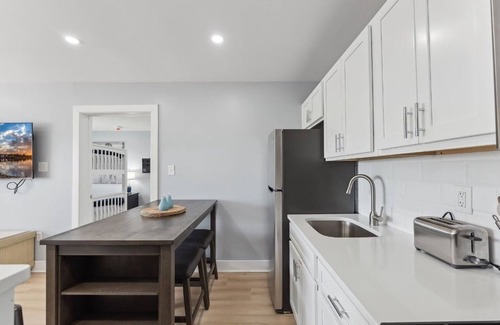 North Wildwood Condo | Fun Times & Tan Lines nNorth wildwood condo!