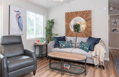 Grayland House | Funky and Fun Beach Getaway