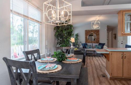 Grayland House | Funky and Fun Beach Getaway