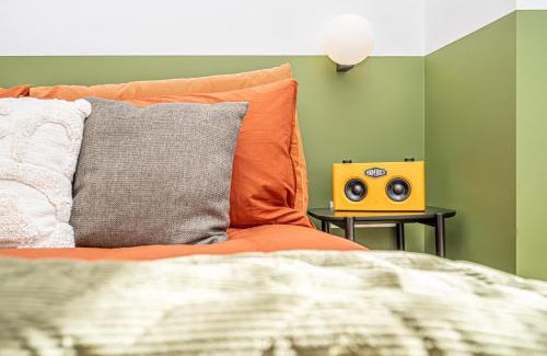 Burntisland Apartment | Funky Studio By The Beach