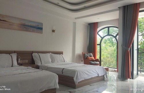 Duc Hoa Hotel | Furaton Hotel