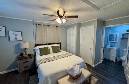 Knoxville Apartment | Furnished 1 Bedroom Home Away from Home Near UT and Downtown