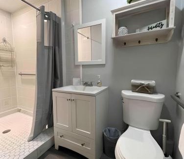 Knoxville Apartment | Furnished 1 Bedroom Home Away from Home Near UT and Downtown