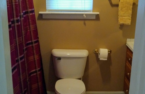 Rome Apartment | Furnished 2 bedroom apartment centrally located. 1 month minimum