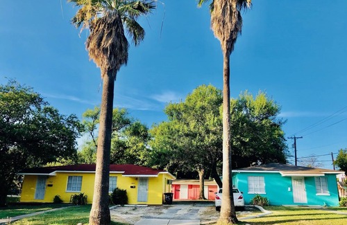 Woodlawn Lake Apartment | Furnished all bills pd studio w/full kitchen & on site laundry
