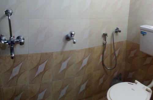 Udupi Apartment | Furnished apartment in Udupi Manipal Malpe with AC, kitchen, fridge, dryer, wifi