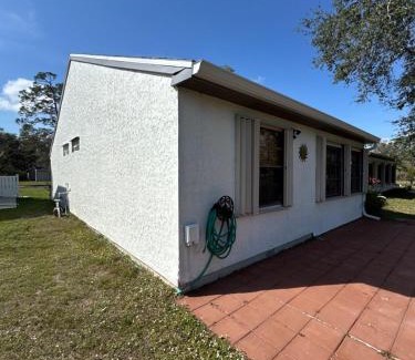 Port Charlotte House | Furnished canal private home