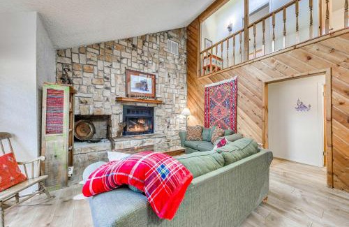 Ruidoso House | Furnished Deck and Game Room Ruidoso Home!