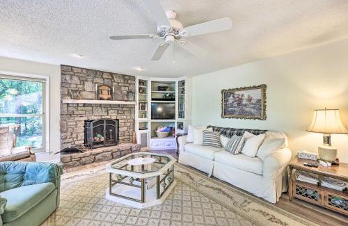 Hot Springs Village House | Furnished Deck with Views Hot Springs Cottage