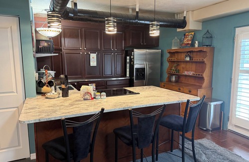 Brooksville Apartment | Furnished Garden Room Efficiency