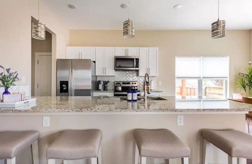 Nevada Street House | Furnished Home with Entertainers Backyard, Kids Climbing Dome-Free Gated Parking
