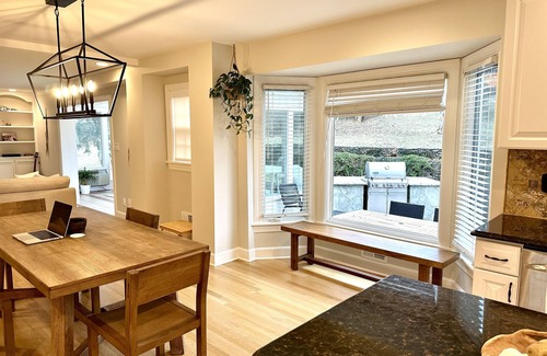 Indian Hills House | Furnished Long-Term Rental: 5 Bedroom, 4 Bath on 1/2 Acre