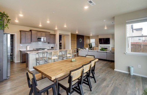 West Hills House | Furnished Patio & Fire Pit: Bremerton Home!