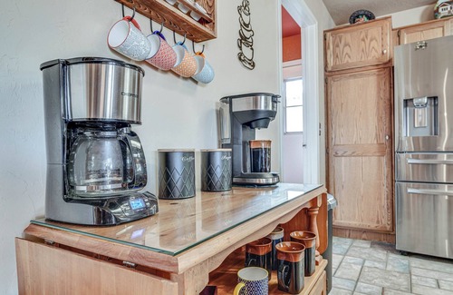 Lake Havasu City Cottage | Furnished Patio, Grill & Views: Lake Havasu Home