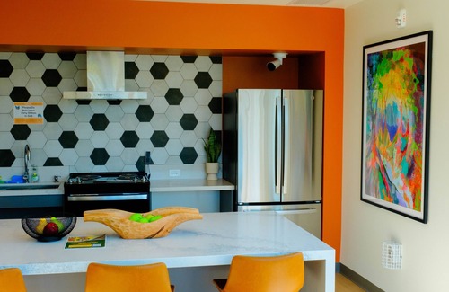 Napa Apartment | Furnished private bedroom in brand-new professionally managed Napa rental