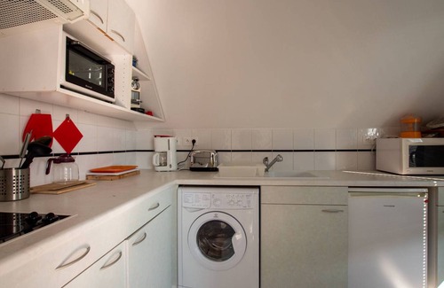 La Rochelle Apartment | Furnished T2 apartment for 4, sea view with Wifi