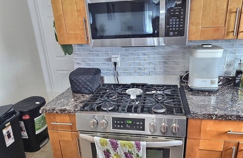 Queens Apartment | furnished two bedroom close to the beach and JFK airport