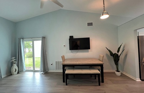 Port Charlotte House | Furnished, Upgraded 2 Bed/1 Bath - Single Family Home - Oak Hollow Community