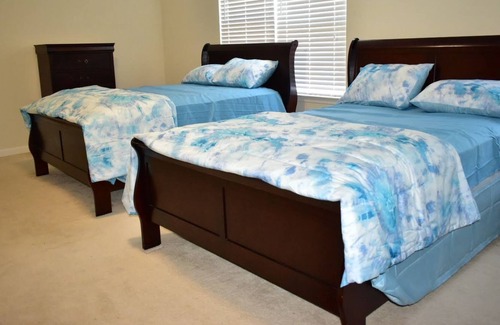Trinity House | Furniture market, HPU, peaceful family house for vacation or business
