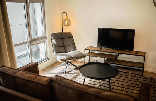 Kop van Zuid Apartment | Fusion serviced studio 45m2 -PRH15F-