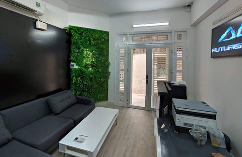 Downtown Ho Chi Minh City House | Futuristic Inn- only 3 minutes walk to Bui Vien walking street