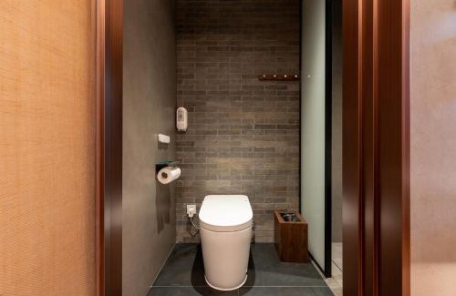 Dongcheng Hotel | Fuxue QiuGuo Hotel Beijing Nanluoguxiang Siheyuan Branch