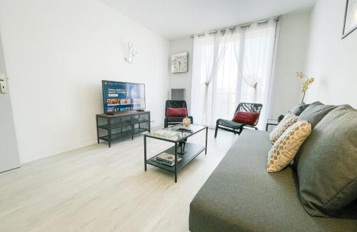 Saint-Martin-d'Heres Apartment | #FV The art of living Clim Rénové