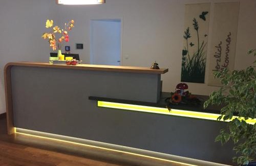 Rielasingen-Worblingen Bed & Breakfast | Gästehaus GN8