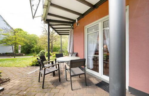 Maring-Noviand Apartment | Gästehaus Mühlenhof - Spätburgunder