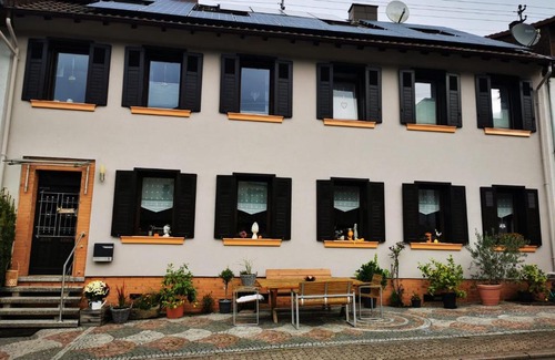 Marpingen House | Gästehaus Schu
