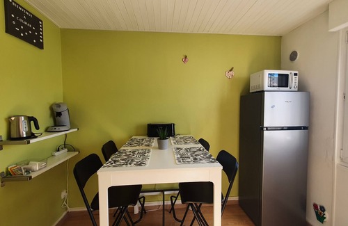 Colmar Apartment | Gîte 5 pers, Free parking, 3 bedrooms, 68m2