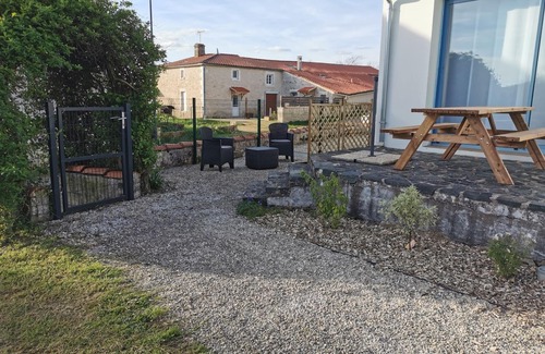 Xanton House | Gîte 8/9 Personnes " Les 4 Saisons"