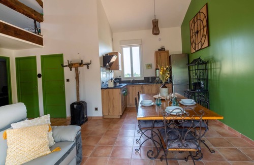 Narbonne House | Gîte au Domaine Chante Perdrix Proche de la mer