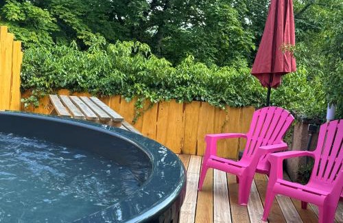 Bergheim Apartment | Gîte au Manoir des Sens avec bain nordique jacuzzi