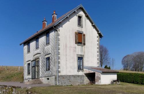 La Montagne House | Gîte Authentique dans le Parc Régional, Animaux Acceptés - FR-1-583-464