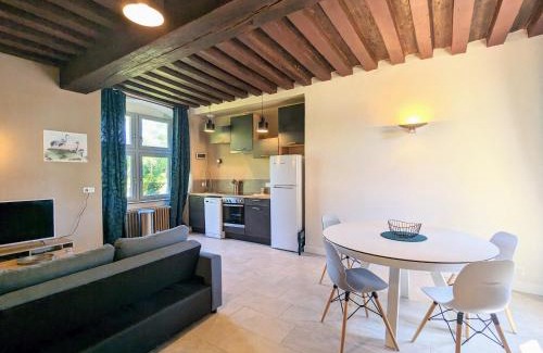 Douadic House | Gîte Authentique en Berry - Étang de Pêche, Confort Moderne, À 10 min du Spa - FR-1-591-406