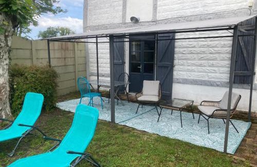 Saint-Julien-en-Born Apartment | Gîte avec jacuzzi privatif à proximité de l'océan