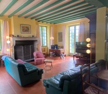 Sauviac House | Gîte avec piscine près de Bazas et Langon